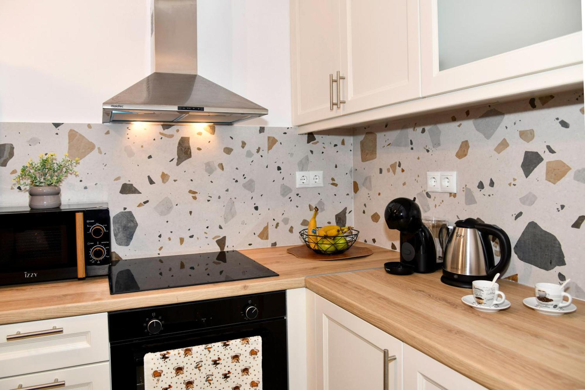 Captain Theo'S Modern Apartment Maria Lefkimmi  Dış mekan fotoğraf